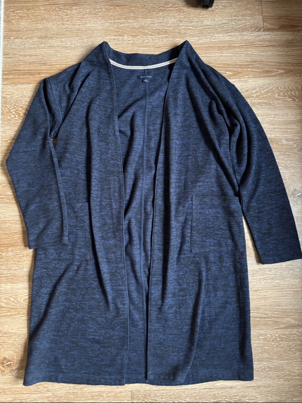 Tommy Hilfiger navy blue & black marled, fleece sweater cardigan/robe, medium